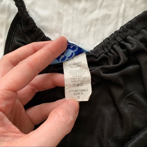 Y2K Vintage Cowl Neck Satin Top - Picture 3 of 4